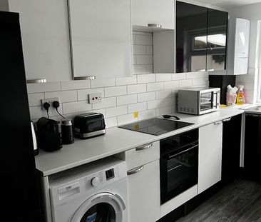 Studio Flat, Shrubbery Road, N9 - Photo 4