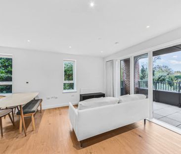 Mary Neuner Road London N8 - Photo 6