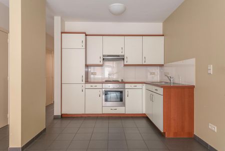 Gelijkvloers appartement gelegen in de rustige dorpskern van Vlijtingen - Photo 4