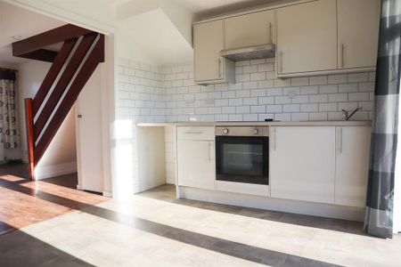 3 bedroom house to rent - Photo 5