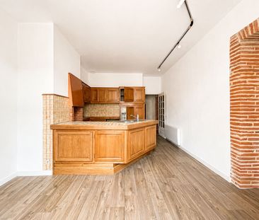 Location Appartement 4 pièces 141m² - Photo 6