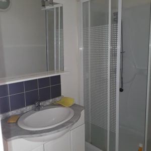 Location Appartement 2 pièces 27m² LIBOURNE 33500 - Photo 2