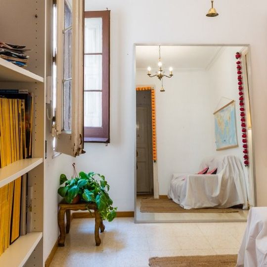 barcelona, Catalonia 08011 - Foto 1