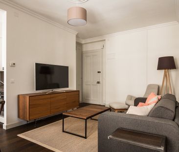 Au coeur de Plainpalais, bel appartement meublé - Foto 4