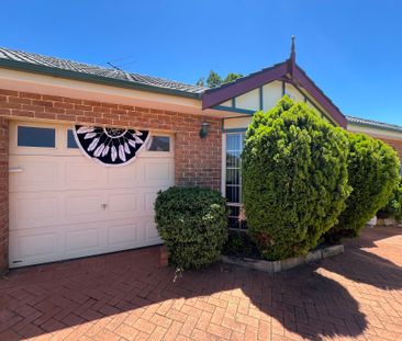 YOUNG 2 BEDROOM VILLA - Photo 1