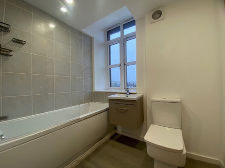 Viaduct Road, Leeds - Photo 3