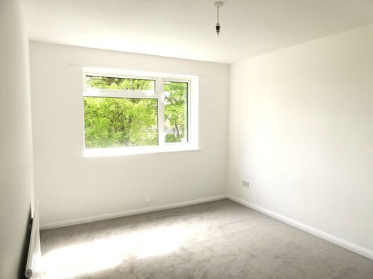 1 bedroom Flat - Osterley Close, Stevenage - Photo 1