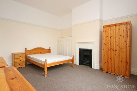 8 bedroom townhouse to rent - Photo 5