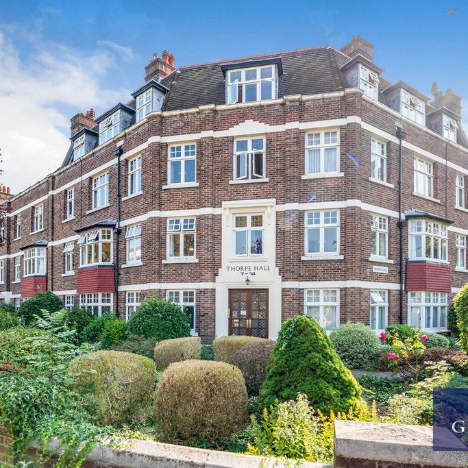 3 bedroom flat to rent - Photo 1