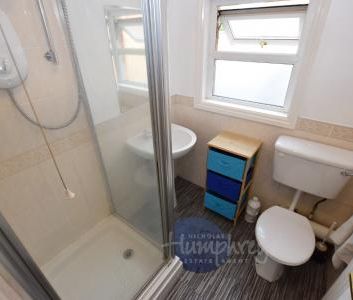 Cecil Road, Kingsthorpe, Northampton, NN2 - Photo 4