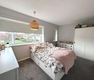 Lenham Walk, Manchester, M22 - Photo 4