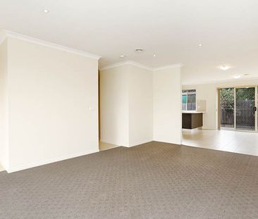 56 Blake Street, Reservoir - Photo 2