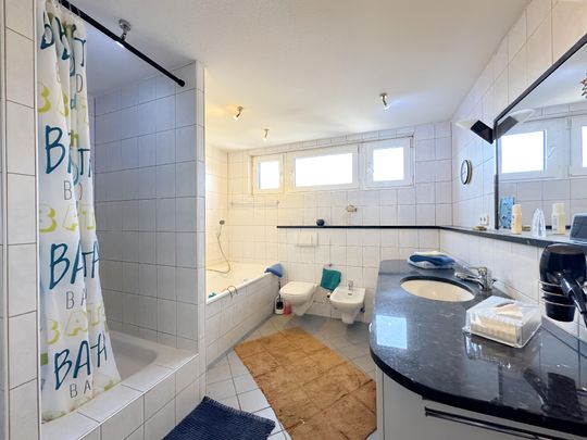 164 m² AUF ZWEI EBENEN. PAUSCHALMIETE MIT FLEXIBLER MÖBILIERUNG! - Photo 1