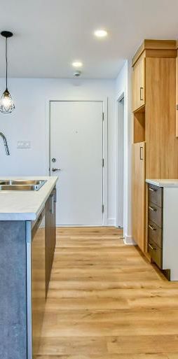 4 1/2 À LOUER- SAINT-LIN-LAURENTIDES - APPARTEMENT À LOUER - Photo 1