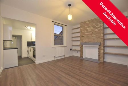 3 bedroom terraced house to rent - Photo 2