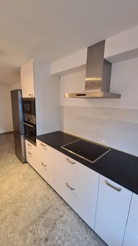 Appartement te huur - Foto 2