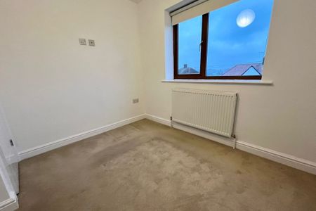 Woollin Avenue - Photo 4