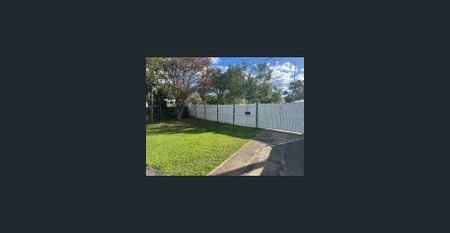 NEAT AND TIDY HOME IN CONVENIENT LOCATION - Photo 3