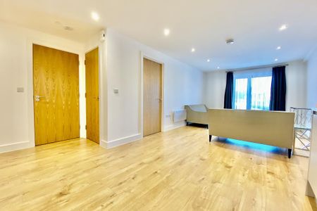2 bedroom apartment to rent - Photo 2