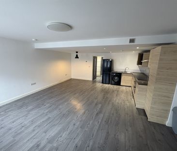 58 Castle Street, Comber, Newtownards, BT23 5DZ - Photo 3