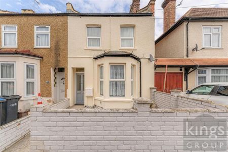 Connop Road, Enfield EN3, London - Photo 4