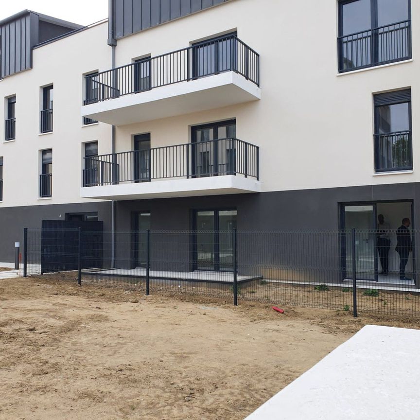 Location Appartement 2 pièces 53m² COMPIEGNE 60200 - Photo 1