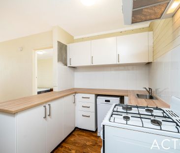 57/4 Dover Court, Mosman Park. - Photo 3