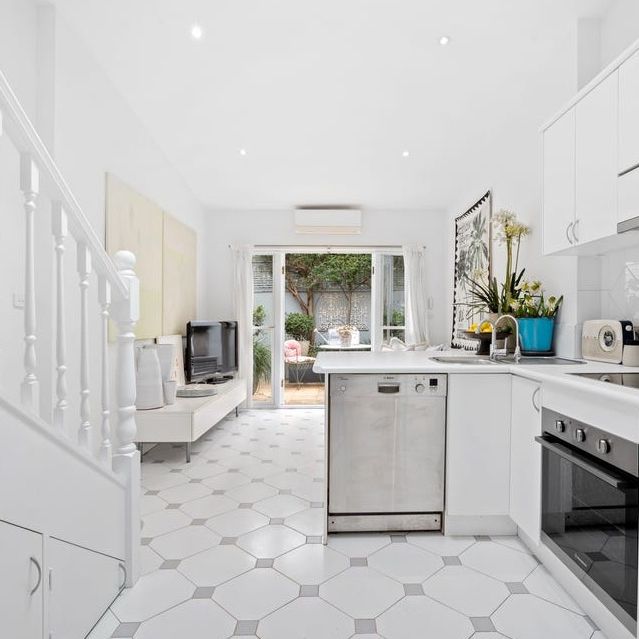 72 Wallis Street, Woollahra NSW 2025 - Terrace For Rent | Domain - Photo 1