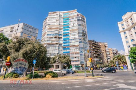 4 room luxury Apartment for rent in Málaga, Spain - Photo 3