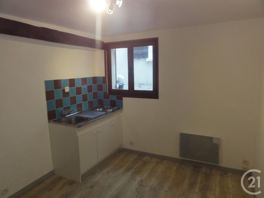 Location Appartement 2 pièces 22m² COULOMMIERS 77120 - Photo 1