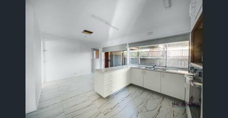 Well-Located 3-Bedroom Home with Ample Space - Photo 4