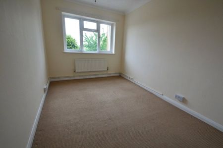 Willow Court, Meadfield Road, Slough,SL3 - Photo 4