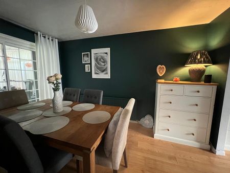 3 bedroom link detached house to rent - Photo 2