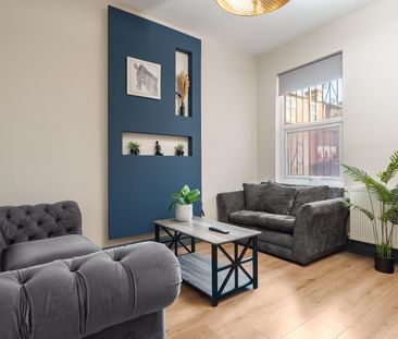 4 Bed Terraced House, Edinburgh Road, L7 - Photo 1