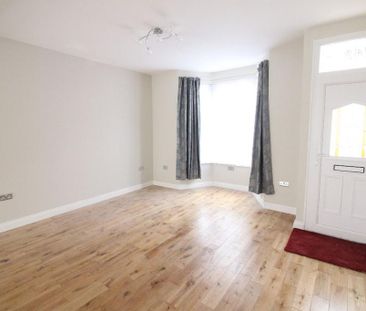 5 bedroom terraced house to rent - Photo 1