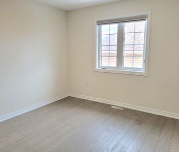 For Lease - 27 Ferncroft Drive, Georgina, Ontario - Photo 5