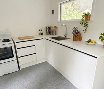 Birkdale, 2/25A Verbena Road - Photo 3