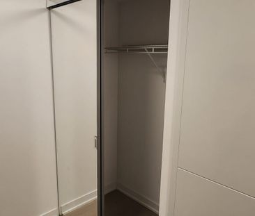 For Lease - 3900 Confederation Parkway Unit# 1503, Mississauga, Ont... - Photo 2