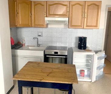Location Appartement 2 pièces 30m² MILLAU 12100 - Photo 4