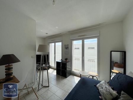 Location Appartement 1 pièce 38m² BEZIERS 34500 - Photo 2