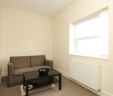 9 Seaton Avenue Flat 3, Plymouth - Photo 6