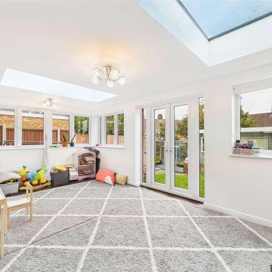 Gloucester Road, Maidenhead, Berkshire, SL6 - Photo 1