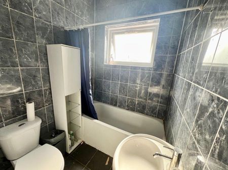 Kynaston Road, Thornton Heath - Photo 5