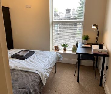 2 Bed Flat, Western Bank, S10 - Photo 2