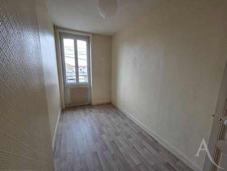 Location maison 4 pièces, 101.11m², Châteauroux - Photo 2