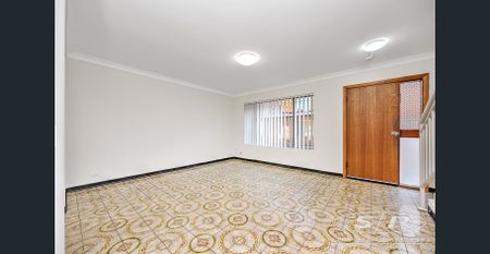 2/6-7 Ulverstone Street, Fairfield, NSW 2165 - Photo 5