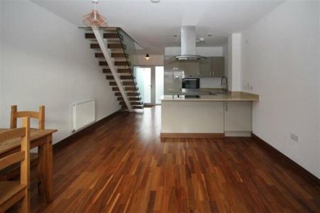 2 bedroom semi-detached house to rent - Photo 4
