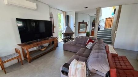 Casa em Condomínio com 5 quartos e 480m² para alugar em Centro, Canela. - Photo 5
