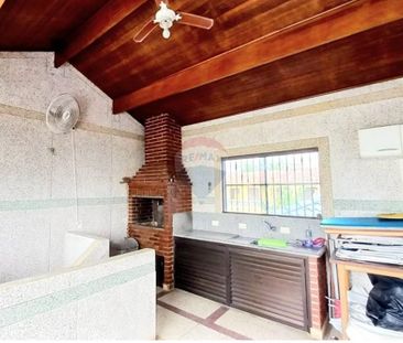 Pé na Areia em Peruíbe! Casa Espetacular com Vista Total do Mar – I... - Foto 4