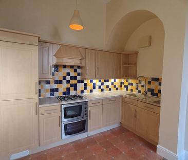 Magdalen Court, Edgbaston - Photo 4